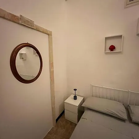 Nyaraló Momo A